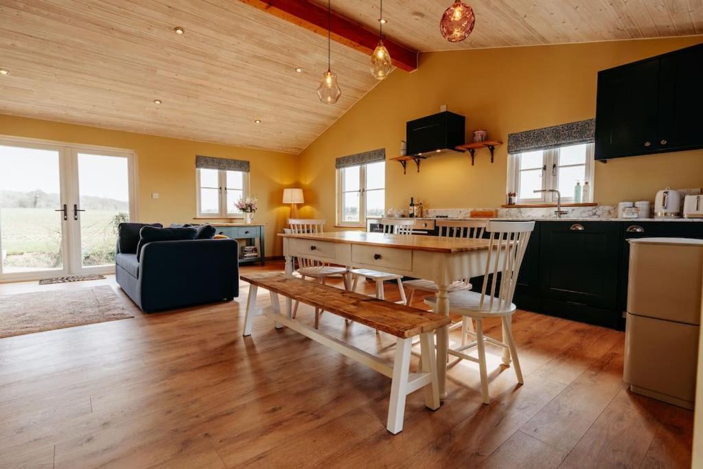 Beautiful Cottage In Bredfield Near To Woodbridge On The Suffolk Coast Екстер'єр фото